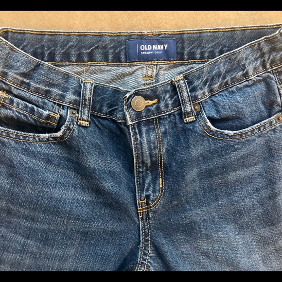Old Navy Straight Leg Boys Jeans - Picture 2 of 3